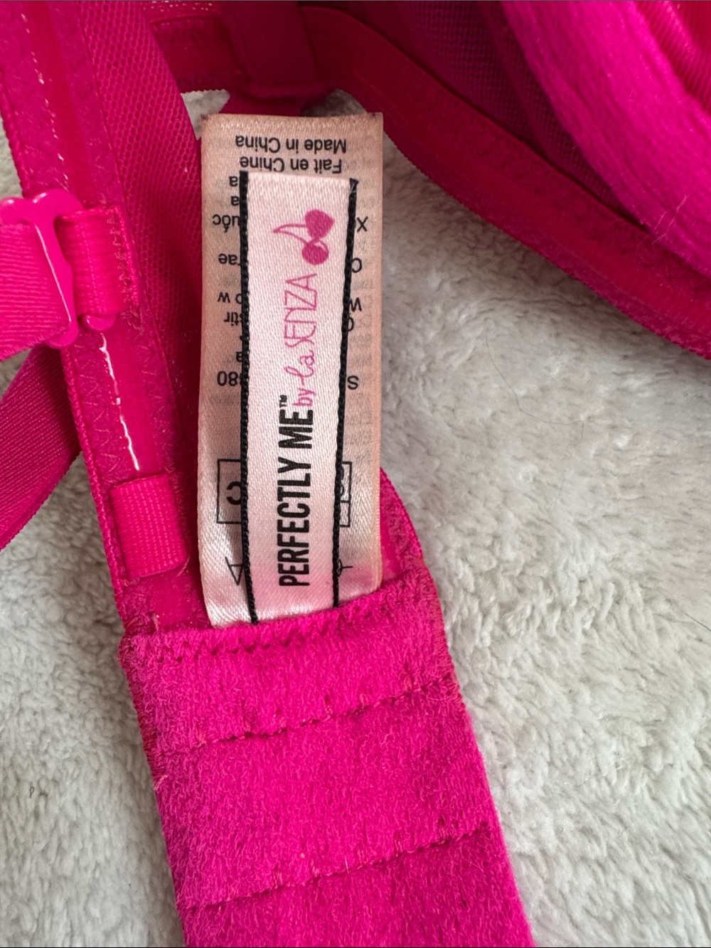 Perfectly Me La SENZA Hot Pink Lace Underwire Bra with Silver Trim - Picture 3 of 4